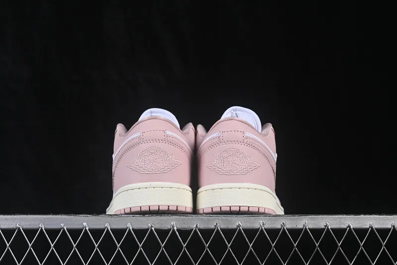All categories Air Jordan Jordan series basketball shoes Air Jordan 1 Low G version pure original Air Jordan 1 Low AJ1 Joe 1 white pink low-top retro culture basketball shoes DC0774-162